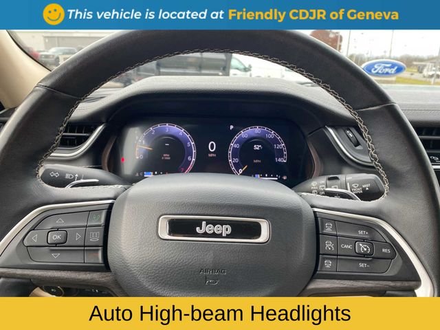Used 2022 Gray Jeep Limited image 15