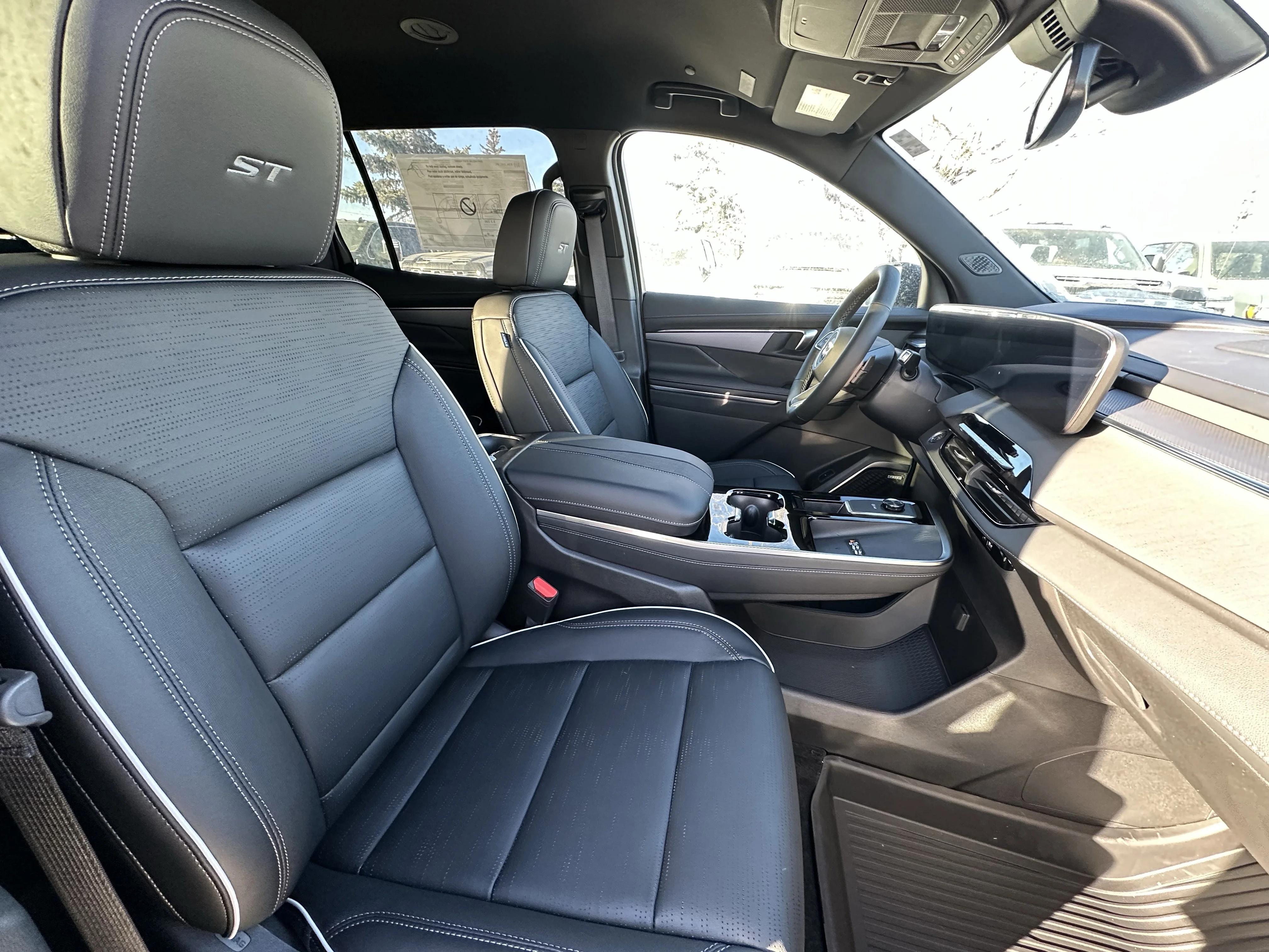 New 2026 Ebony Twilight Metallic Buick Sport Touring image 18