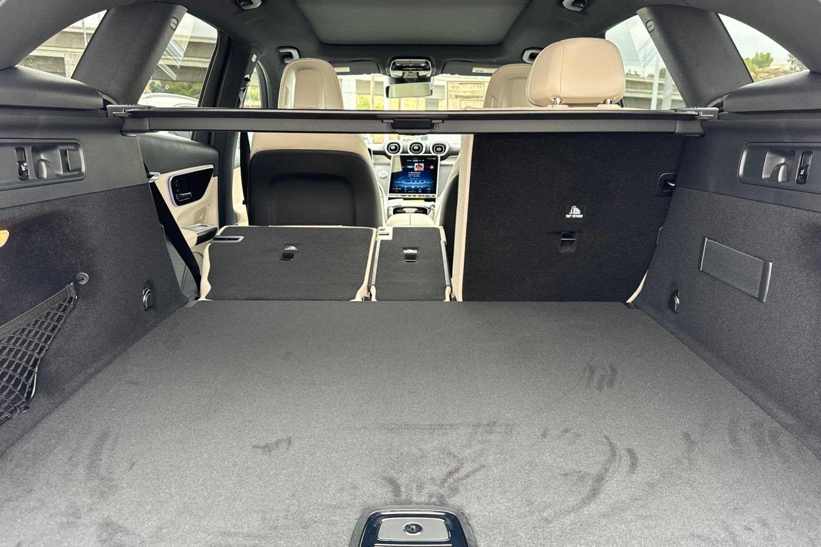 New 2026 Starling Blue Metallic Mercedes-Benz GLC 300 image 38