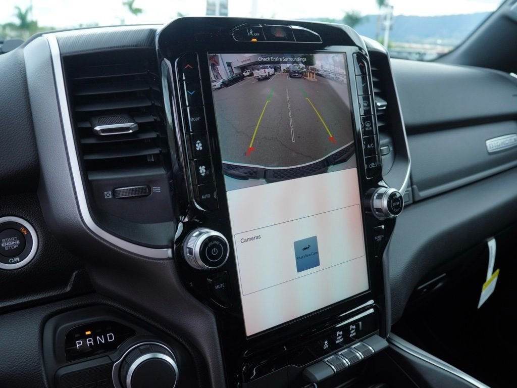 New 2026 Bright White Clear-Coat Exterior Paint RAM Big Horn Night Edition image 13