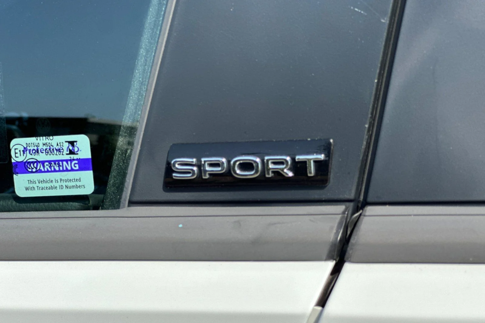 Certified Used 2025  Volkswagen 1.5T Sport image 28