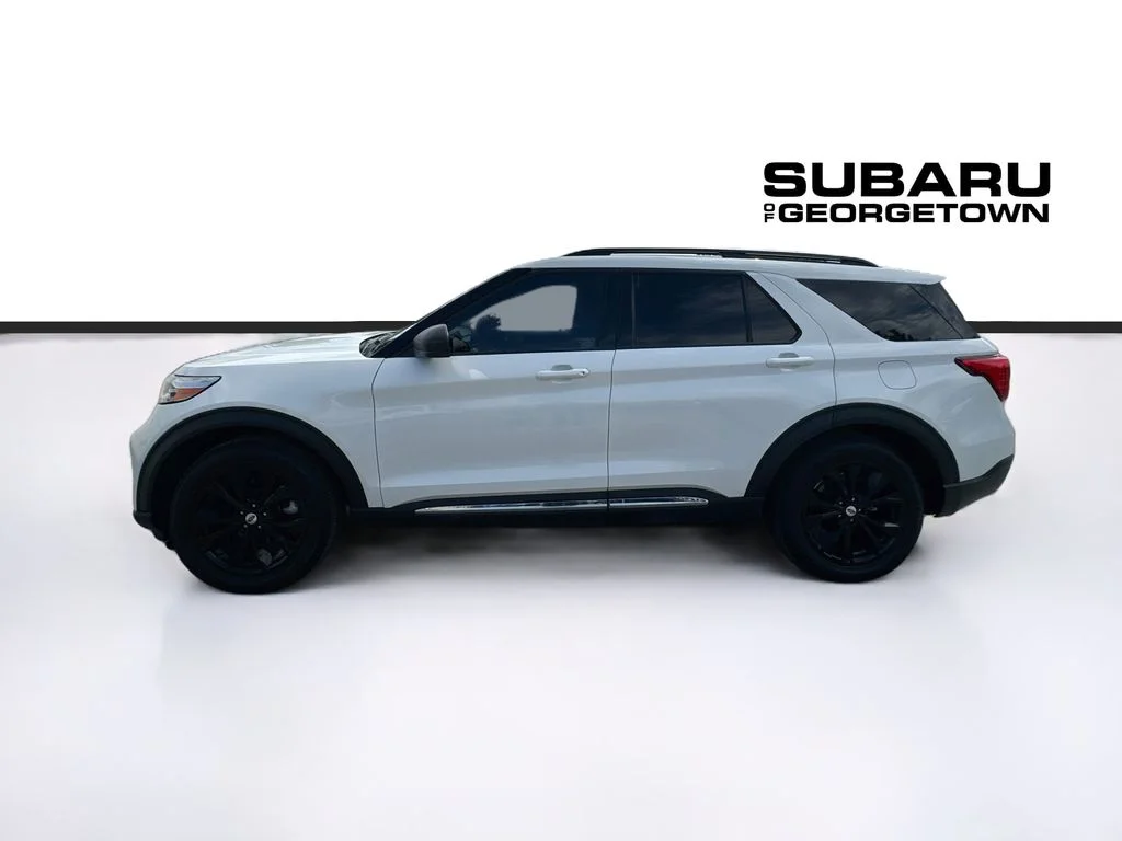 Used 2022 White Ford XLT image 4