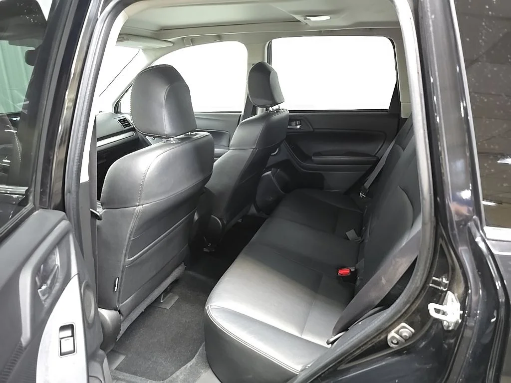 Used 2014 Crystal Black Silica Subaru 2.0XT Touring image 27