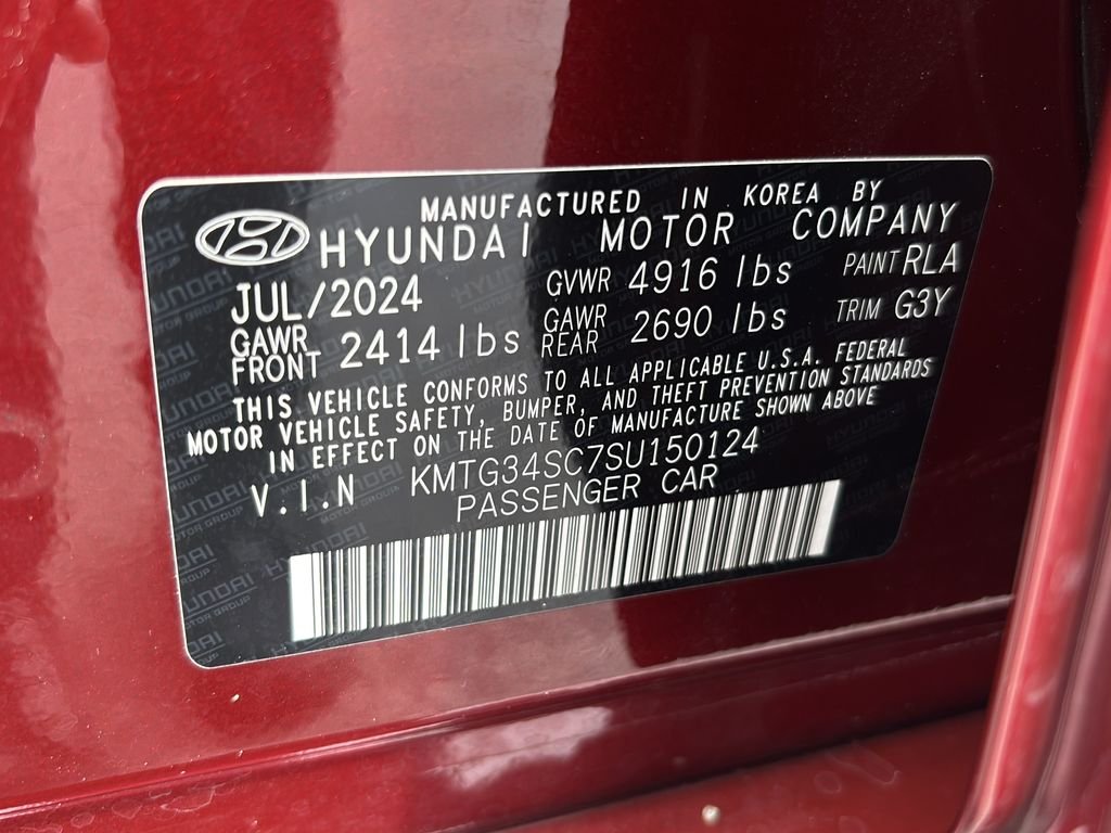 Certified Used 2025 Cavendish Red Genesis 2.5T image 40