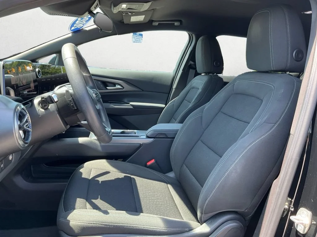 Used 2025 Black Chevrolet LT image 22