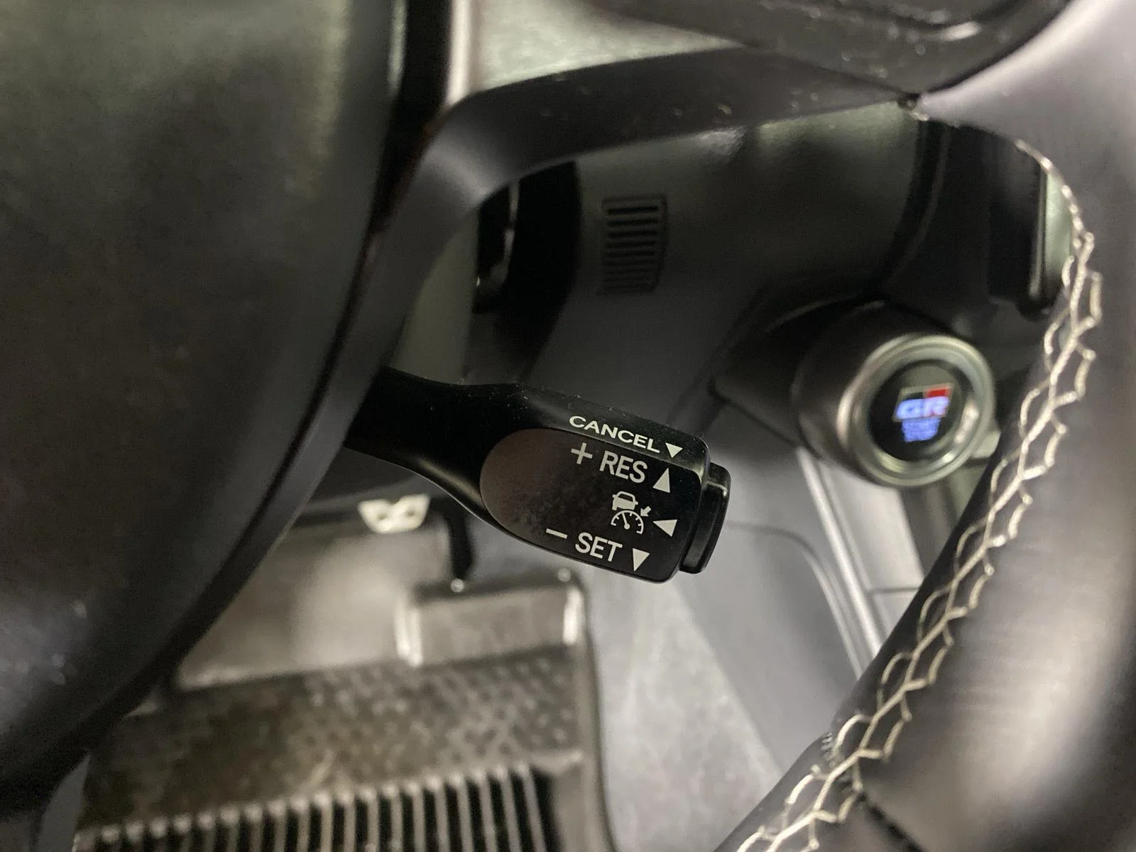 Used 2025 Raven Toyota Premium image 26