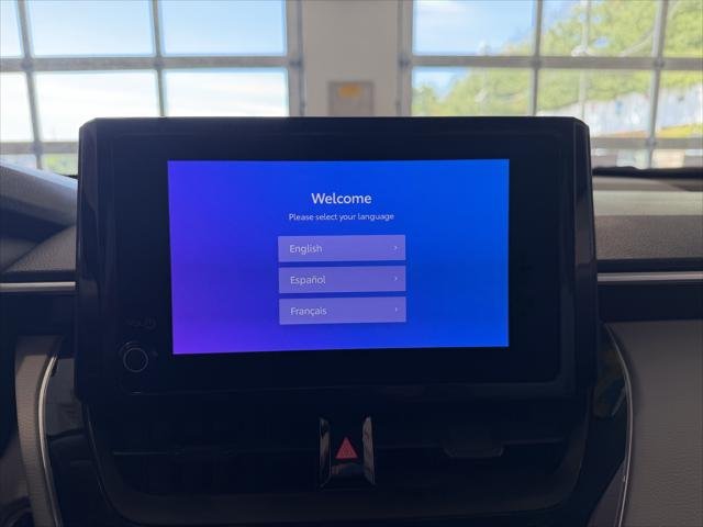 Certified Used 2023 WIND CHILL PEARL Toyota  image 14