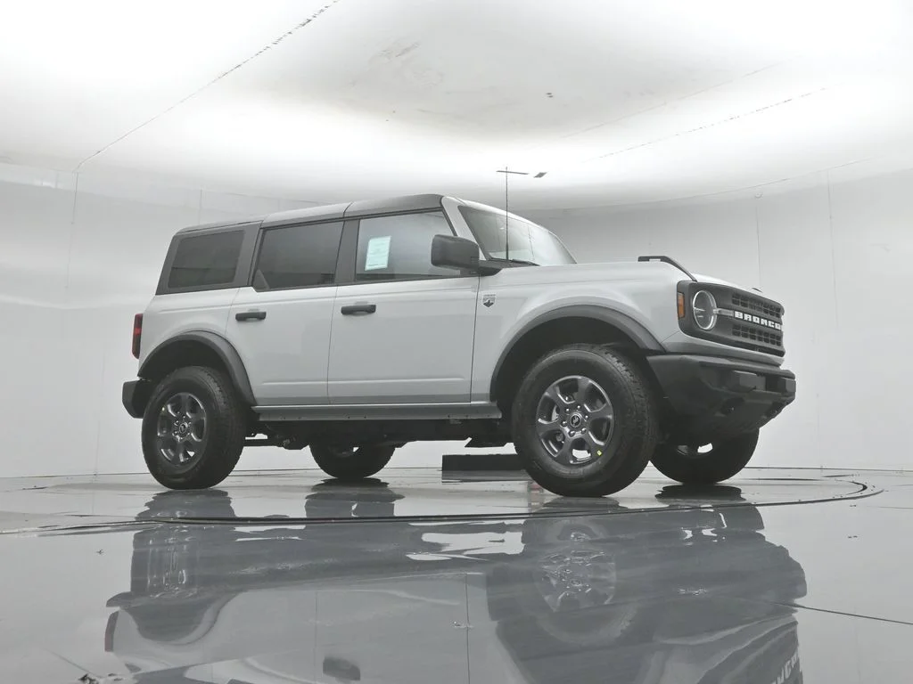 New 2026 White Ford Big Bend image 3