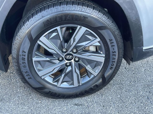 Certified Used 2023 Shimmering Silver Hyundai Blue image 7