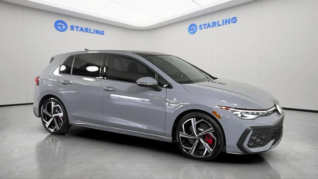 Used 2025 Gray Volkswagen 2.0T SE image 14
