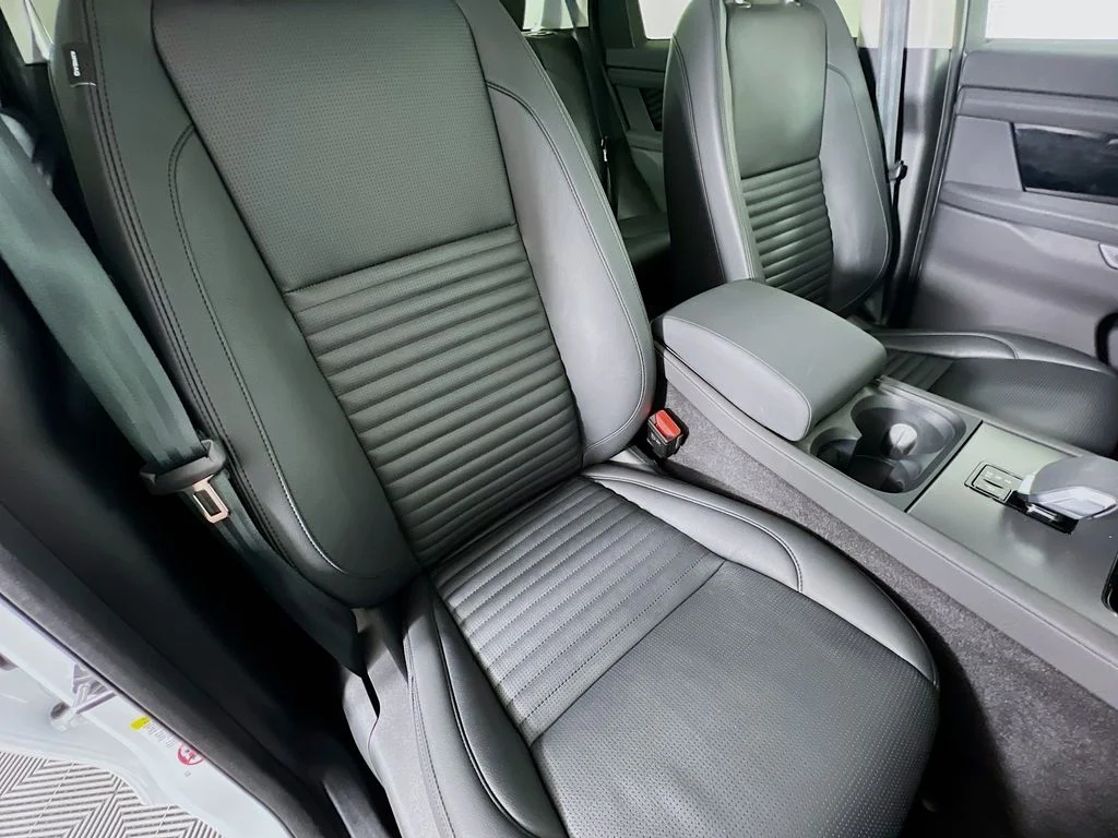 2025 Land Rover Discovery Sport S - Photo 29