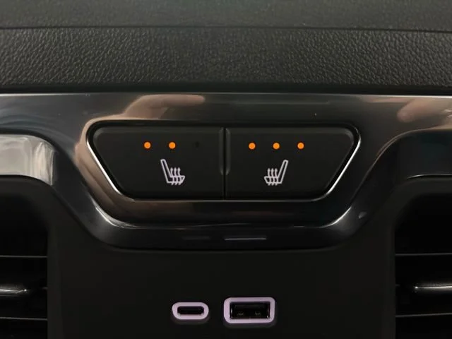 New 2026 Glacier White Tricoat GMC Denali Ultimate image 8
