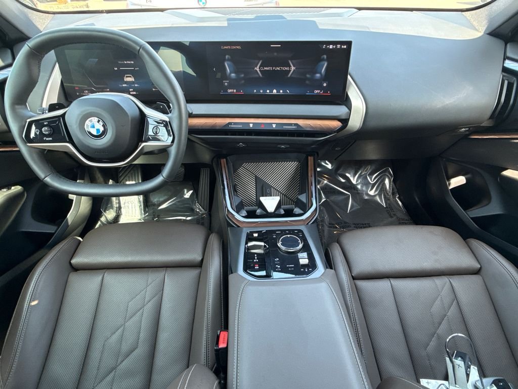 Used 2025 White BMW 30 xDrive image 19