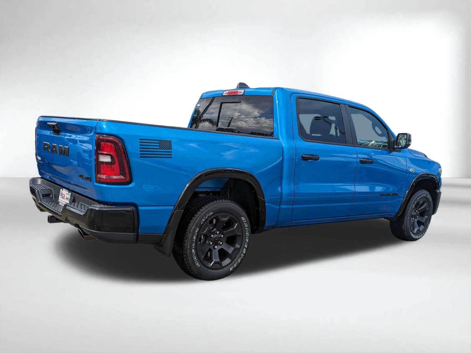 New 2026 Hydro Blue Pearl-Coat Exterior Paint RAM Big Horn/Lone Star image 4