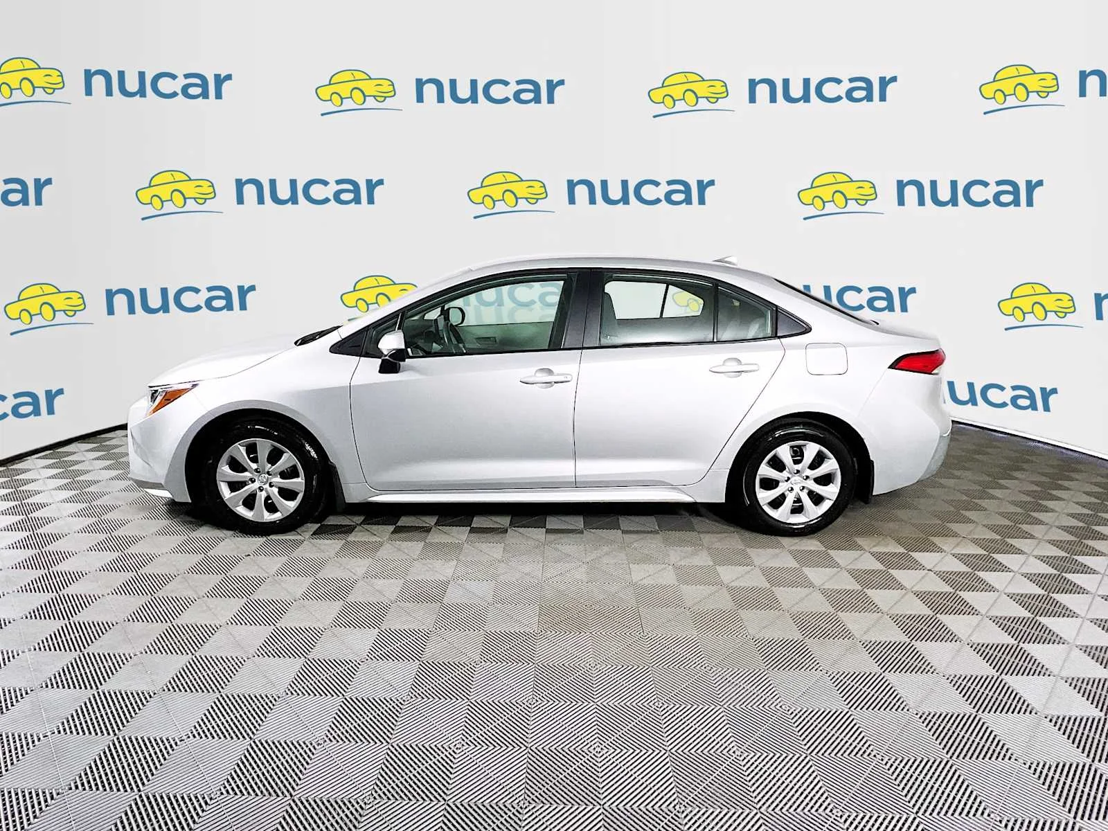 Used 2025 Classic Silver Metallic Toyota LE image 4