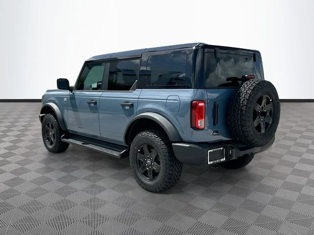 New 2025 Azure Gray Metallic Ford Big Bend image 4