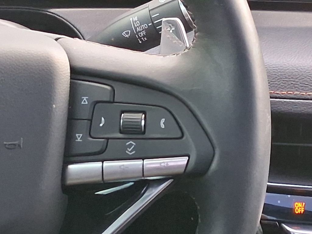 Used 2025 Crystal White Tricoat Cadillac Sport image 13