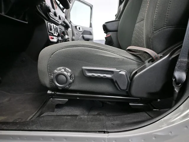 2022 Jeep Gladiator Mojave - Photo 21