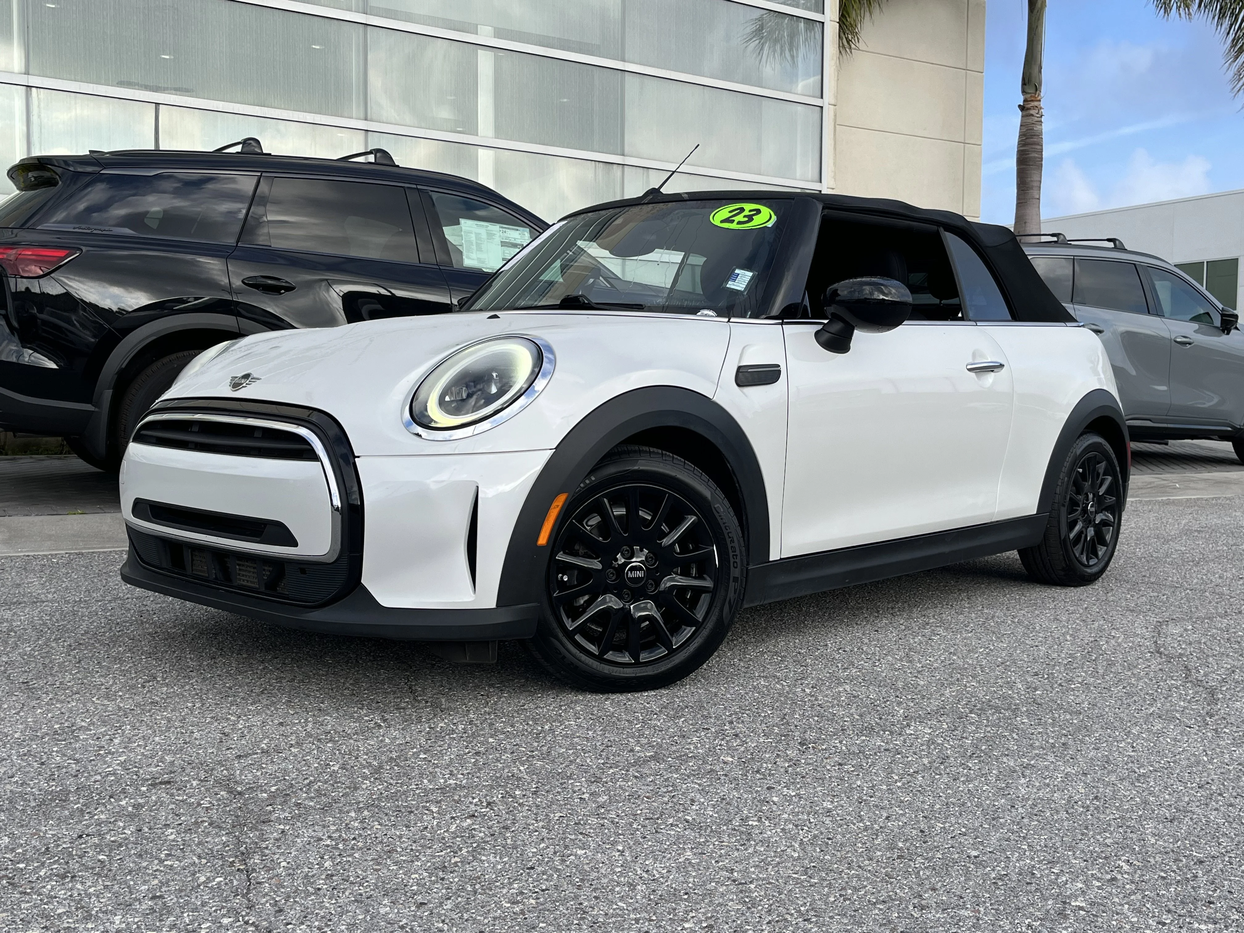 2023 MINI Convertible