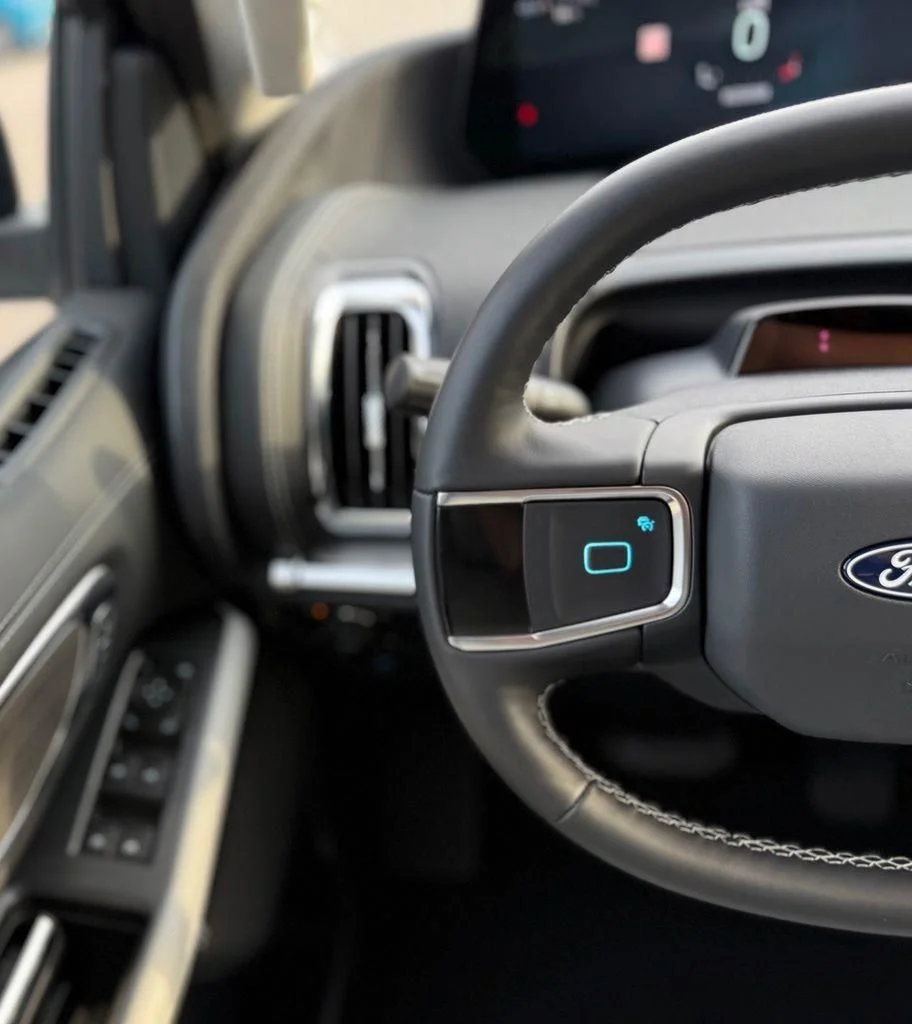 New 2027 Blue Ford Platinum image 19