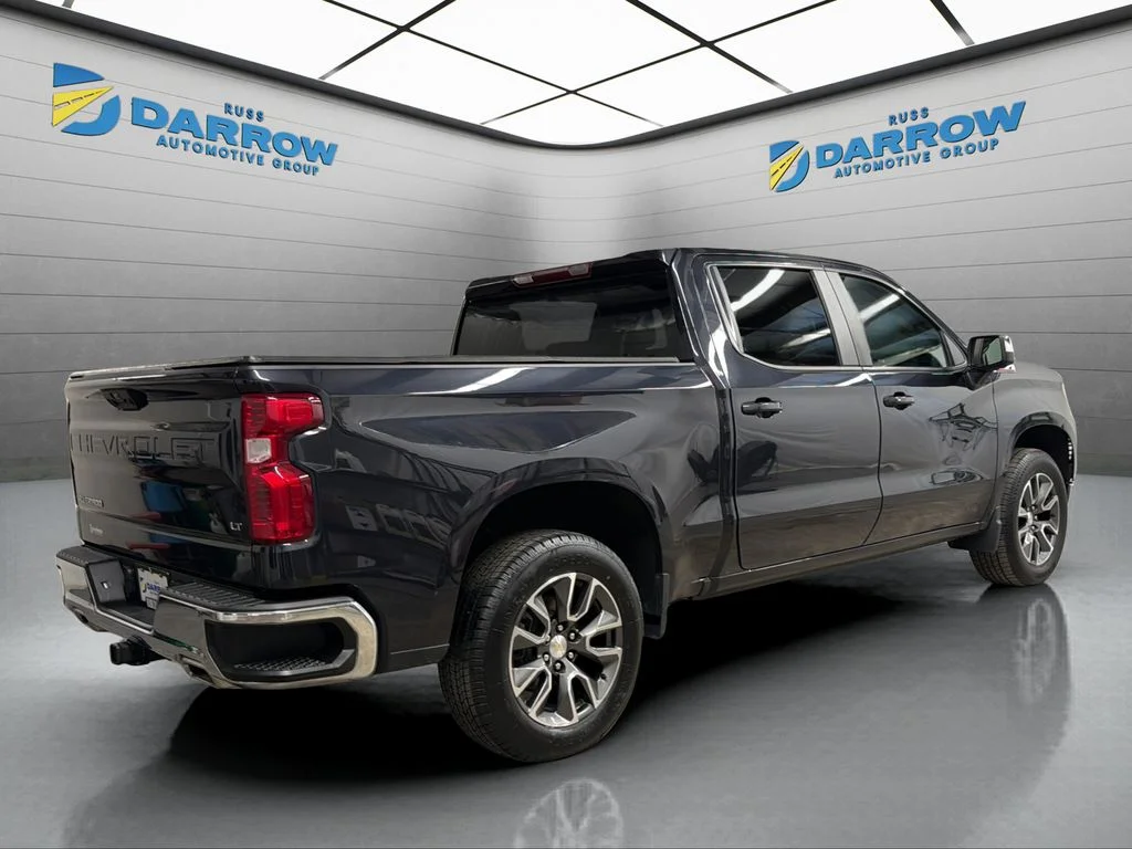 Used 2022 Gray Chevrolet LT image 5