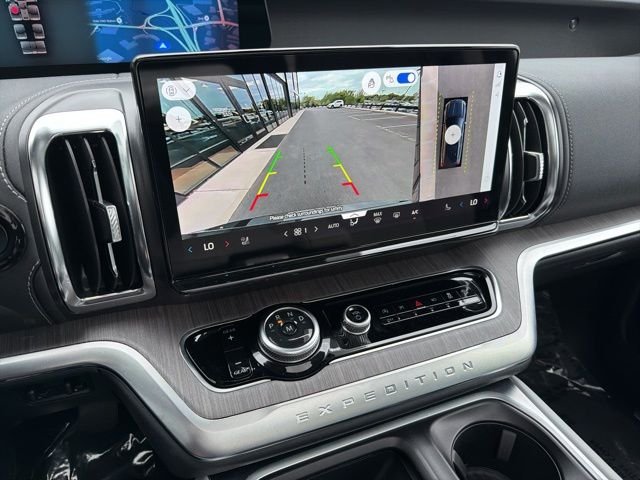 New 2025 Agate Black Metallic Ford Platinum® image 21