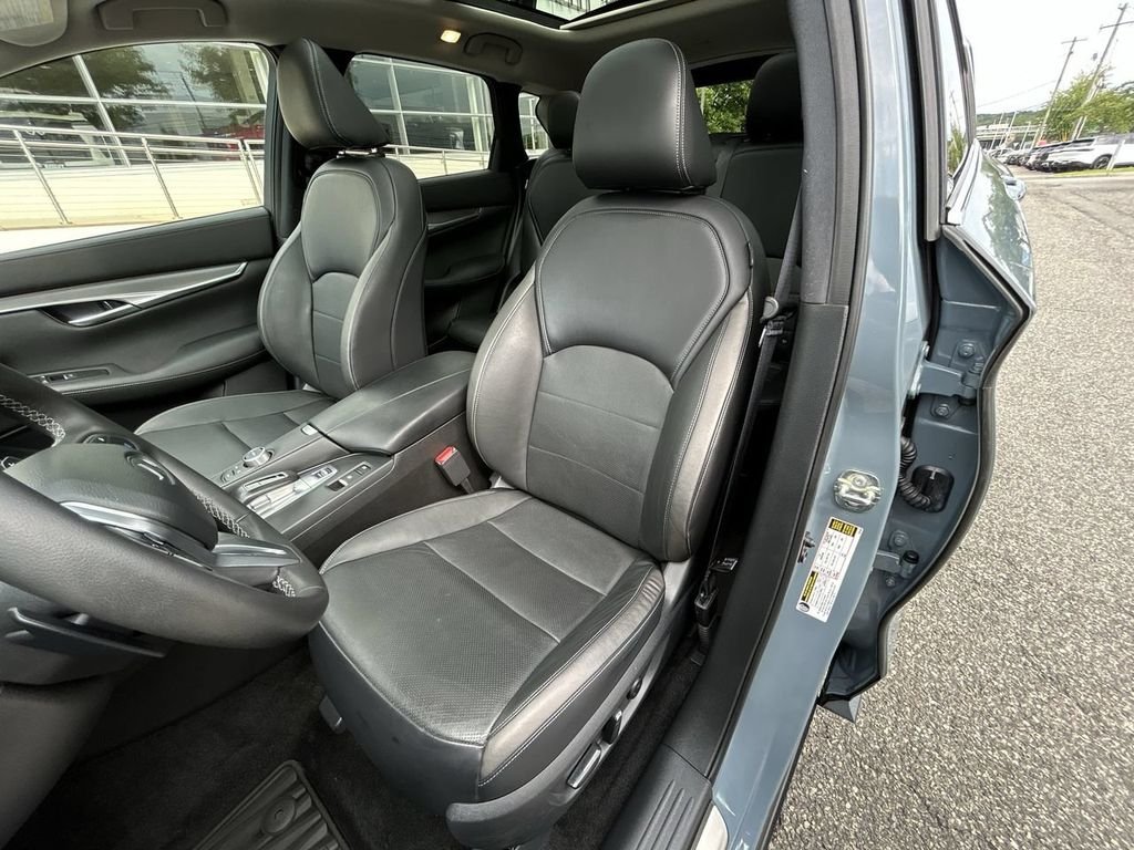 Certified Used 2023 Slate Gray INFINITI LUXE image 15