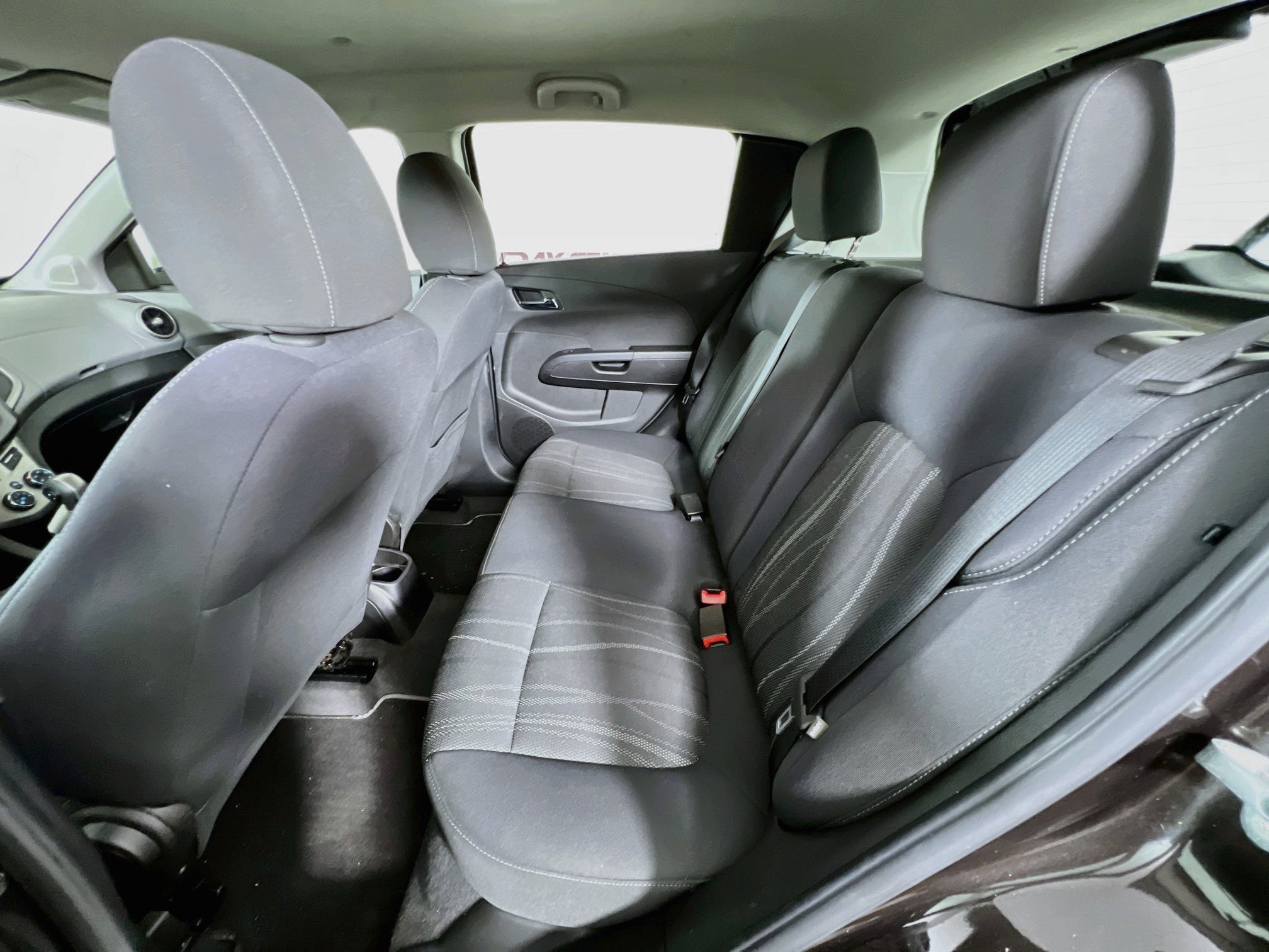 Used 2015 Mocha Bronze Metallic Chevrolet LT image 20