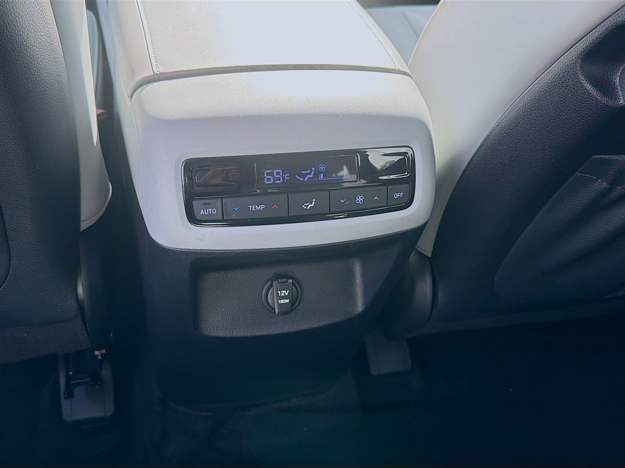 2025 Hyundai Palisade SEL - Photo 21