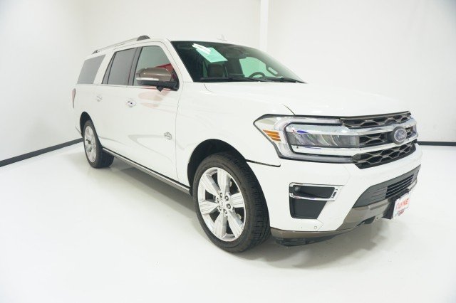 Used 2024 Star White Metallic Tri-Coat Ford King Ranch image 3