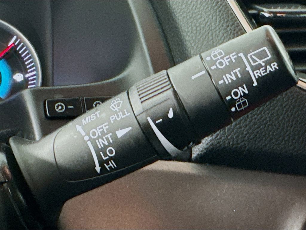 Certified Used 2021 Black Honda EX-L image 16