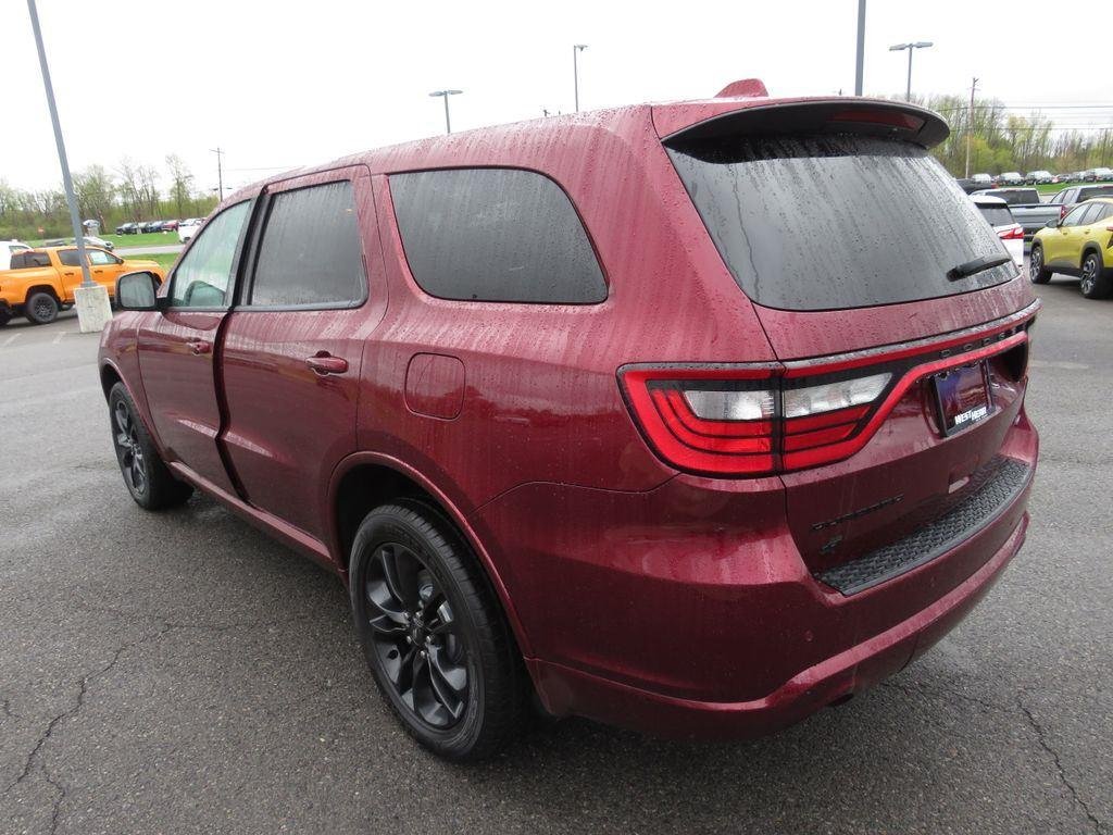 Used 2022 Red Dodge GT image 9