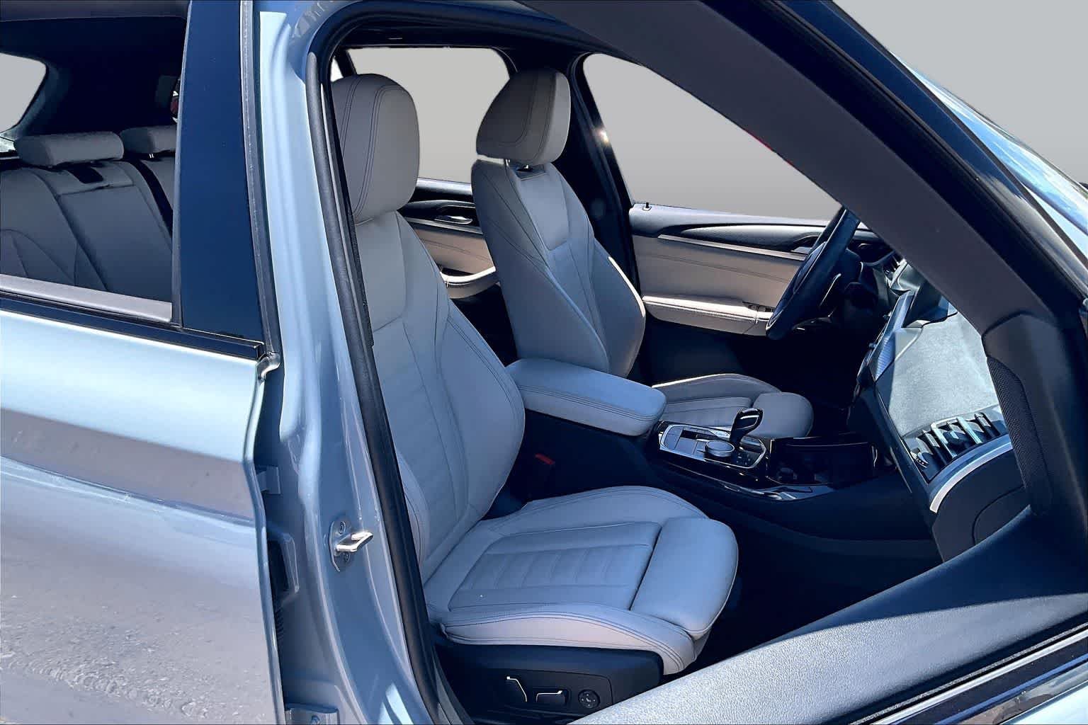 Certified Used 2024 Brooklyn Grey Metallic BMW xDrive30i image 7