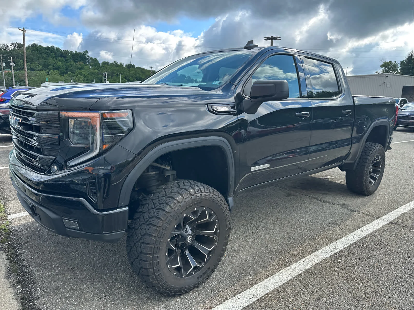 2023 GMC Sierra 1500 Elevation