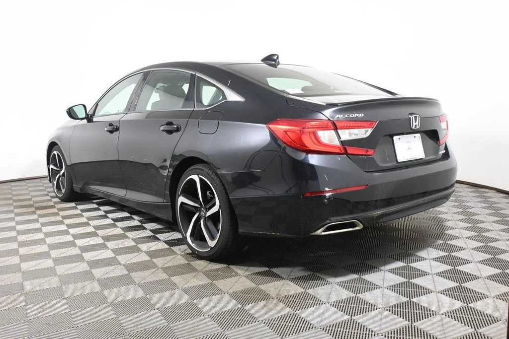 Used 2018 Black Honda Sport image 5
