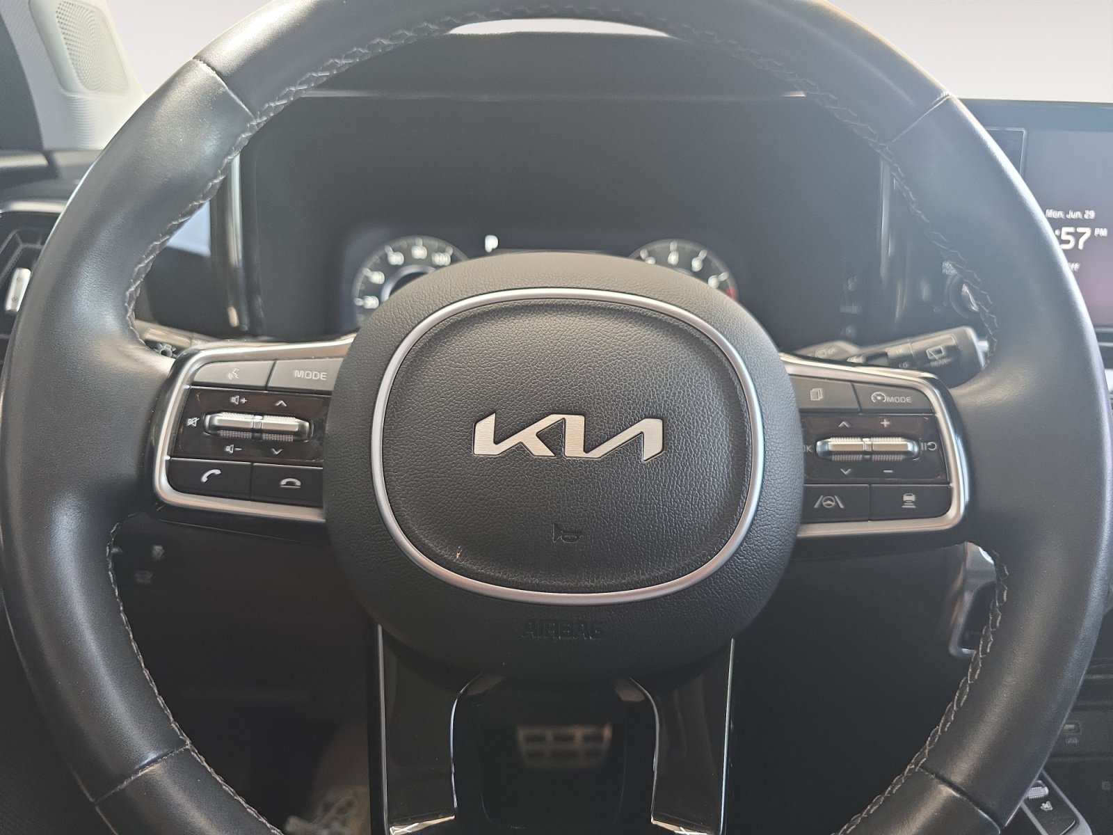 Certified Used 2023 Wolf Gray Kia X-Line SX Prestige image 11
