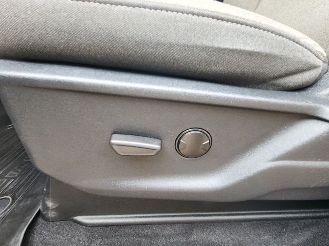 Used 2024 Gray Ford XLT image 21
