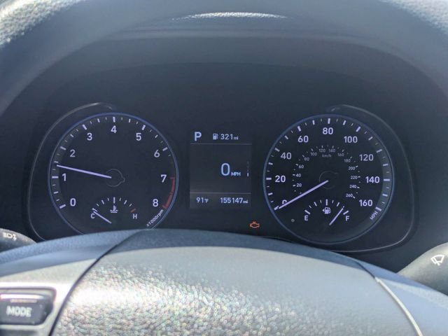 Used 2019 White Hyundai SE image 28