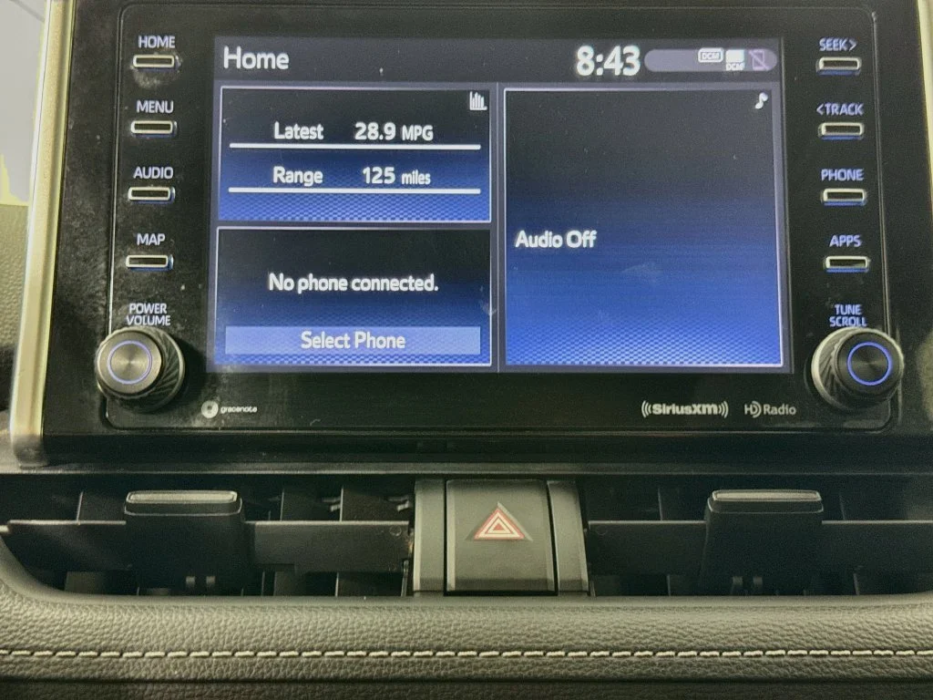 Used 2020 Gray Toyota XLE image 17