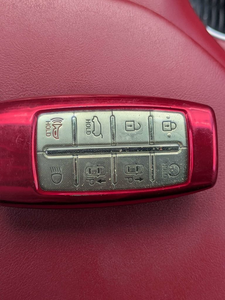 Used 2022 Red Genesis 3.5T Sport image 35