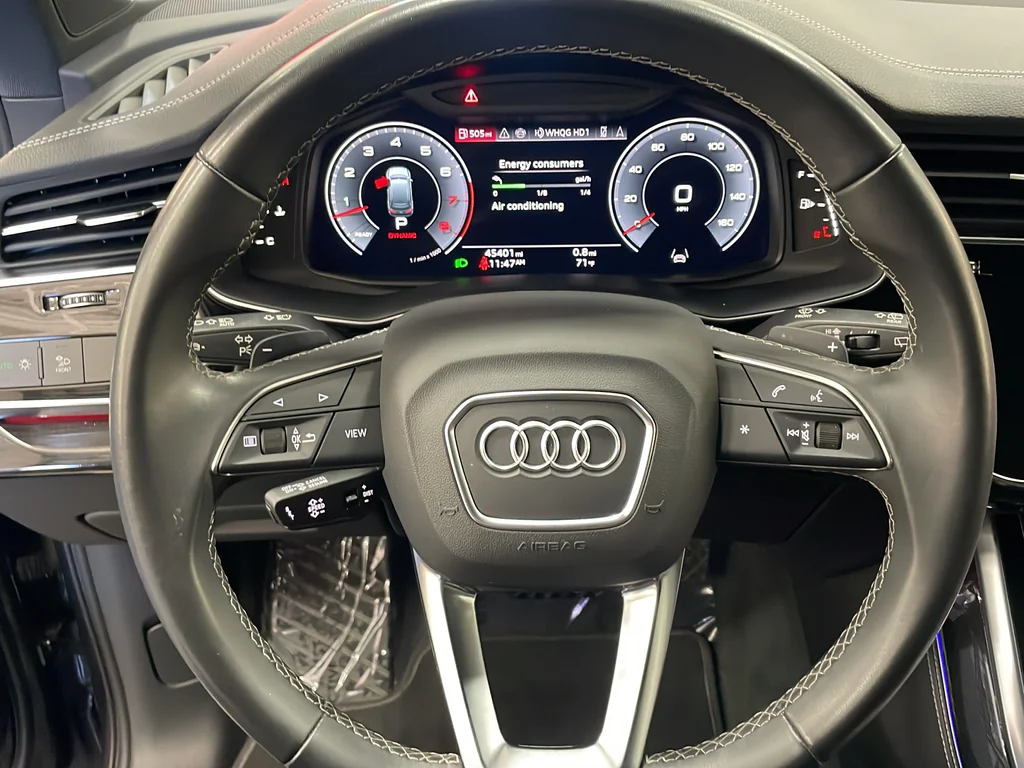Used 2025 Gray Audi 55 Premium Plus image 38