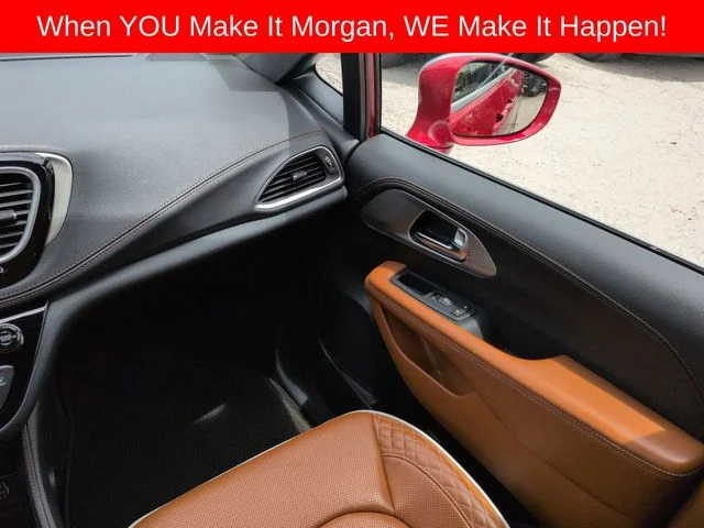 Used 2024 Red Chrysler Pinnacle image 19
