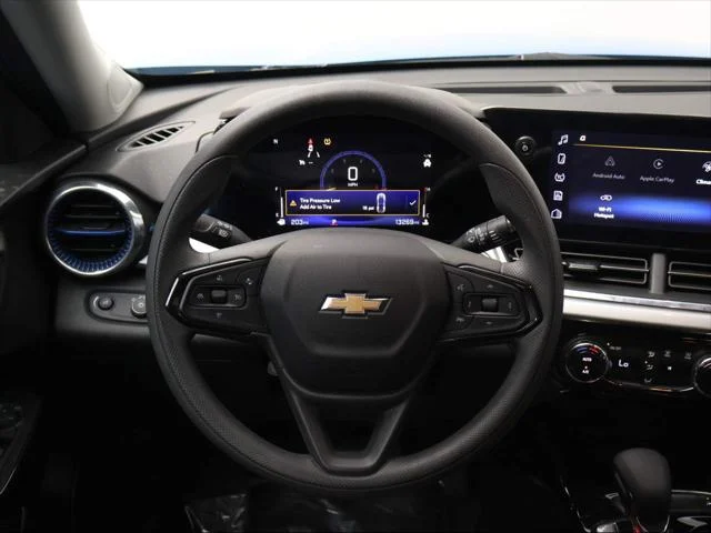2026 Chevrolet Trax LT - Photo 10
