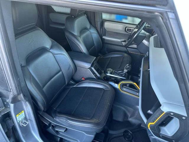 Used 2023 Silver Ford Badlands image 27