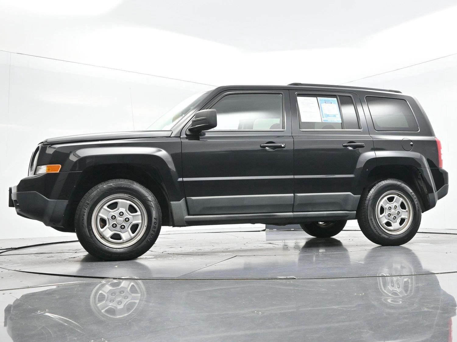 Used 2011 Brilliant Black Crystal Pearl Jeep Sport image 38