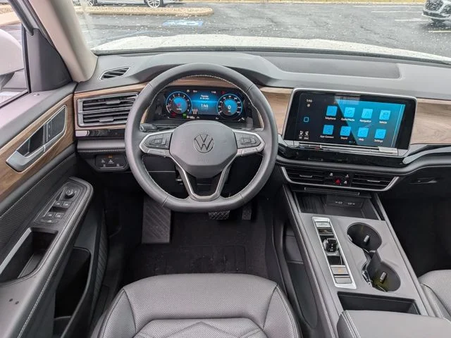 New 2026 White Volkswagen 2.0T SE image 16