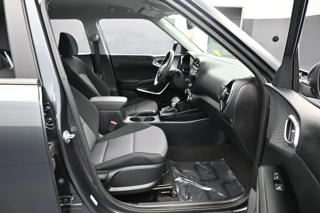Used 2024 Gravity Gray Kia S image 39
