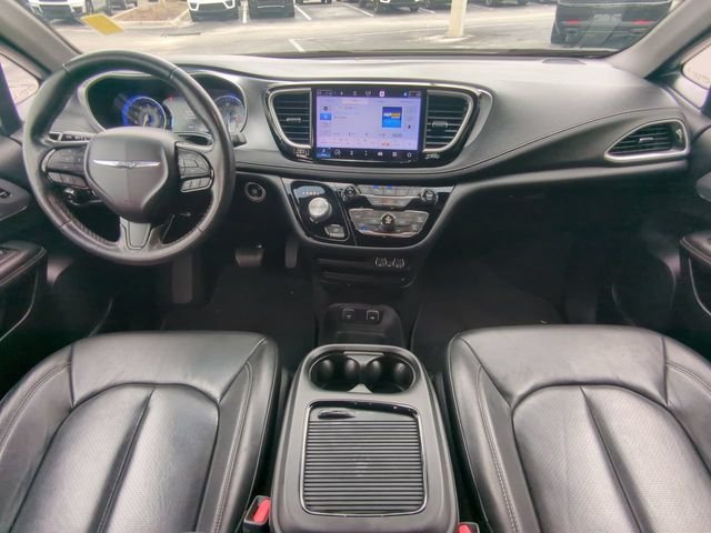 Certified Used 2021 White Chrysler Touring L image 19