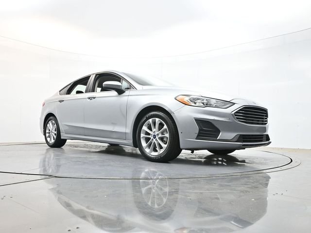 Used 2020 Silver Metallic Ford SE image 46