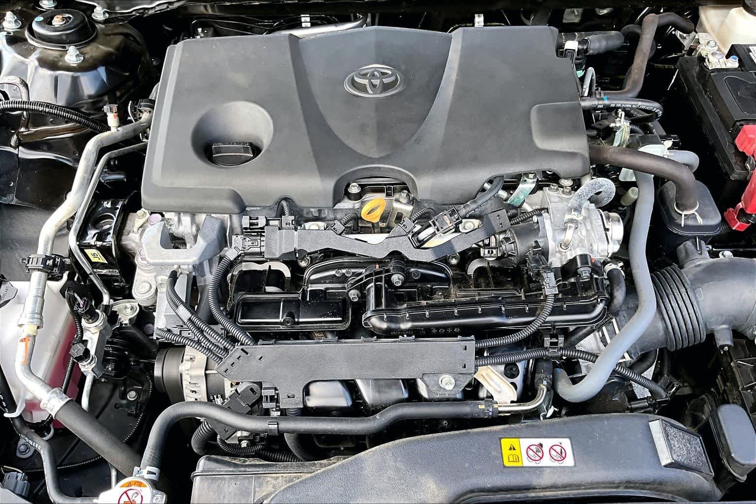 Used 2024 Midnight Black Metallic Toyota SE image 33